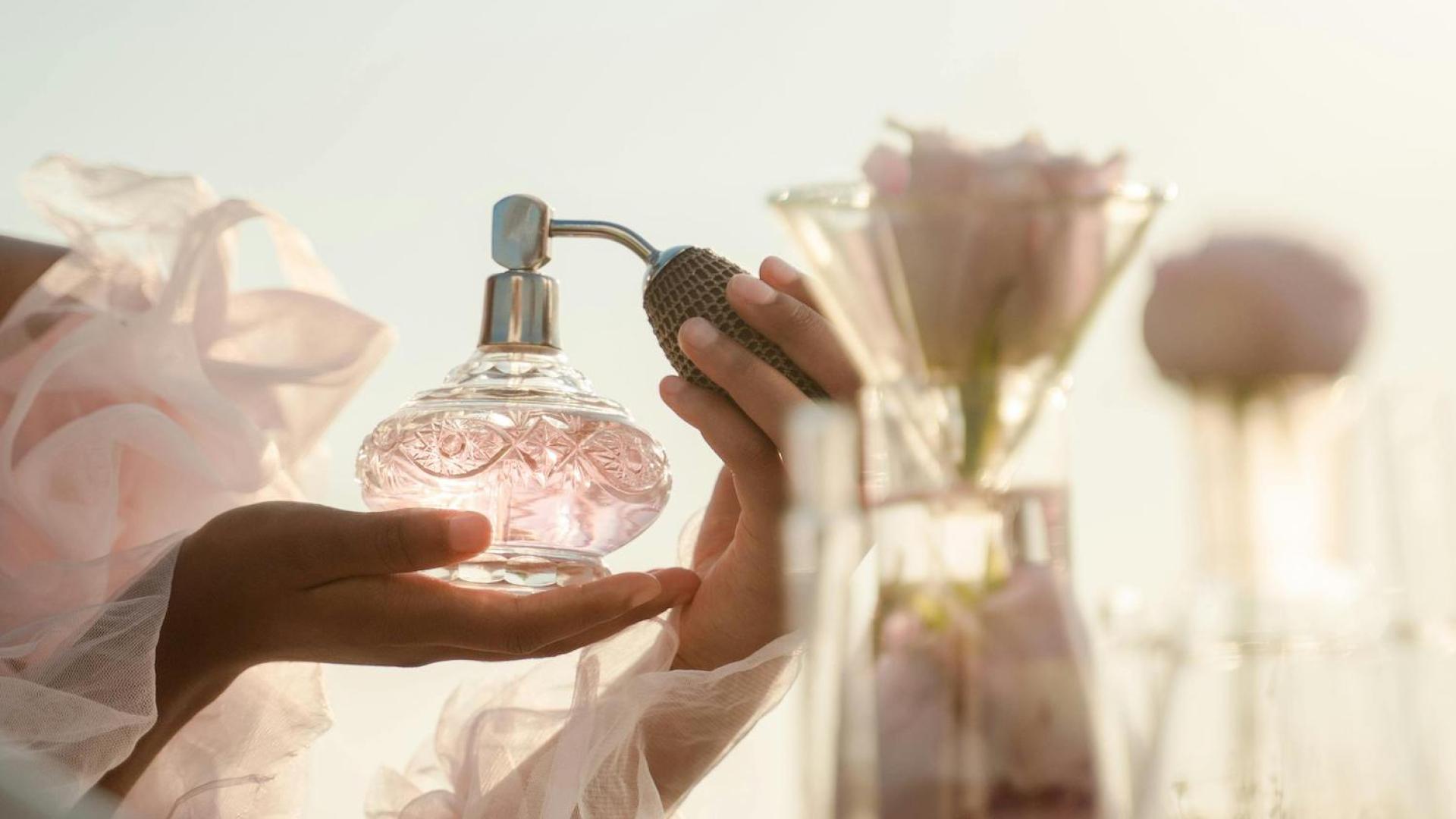 Parfum Trends 2025: Ces 3 parfums sont un aimant de compliment au printemps