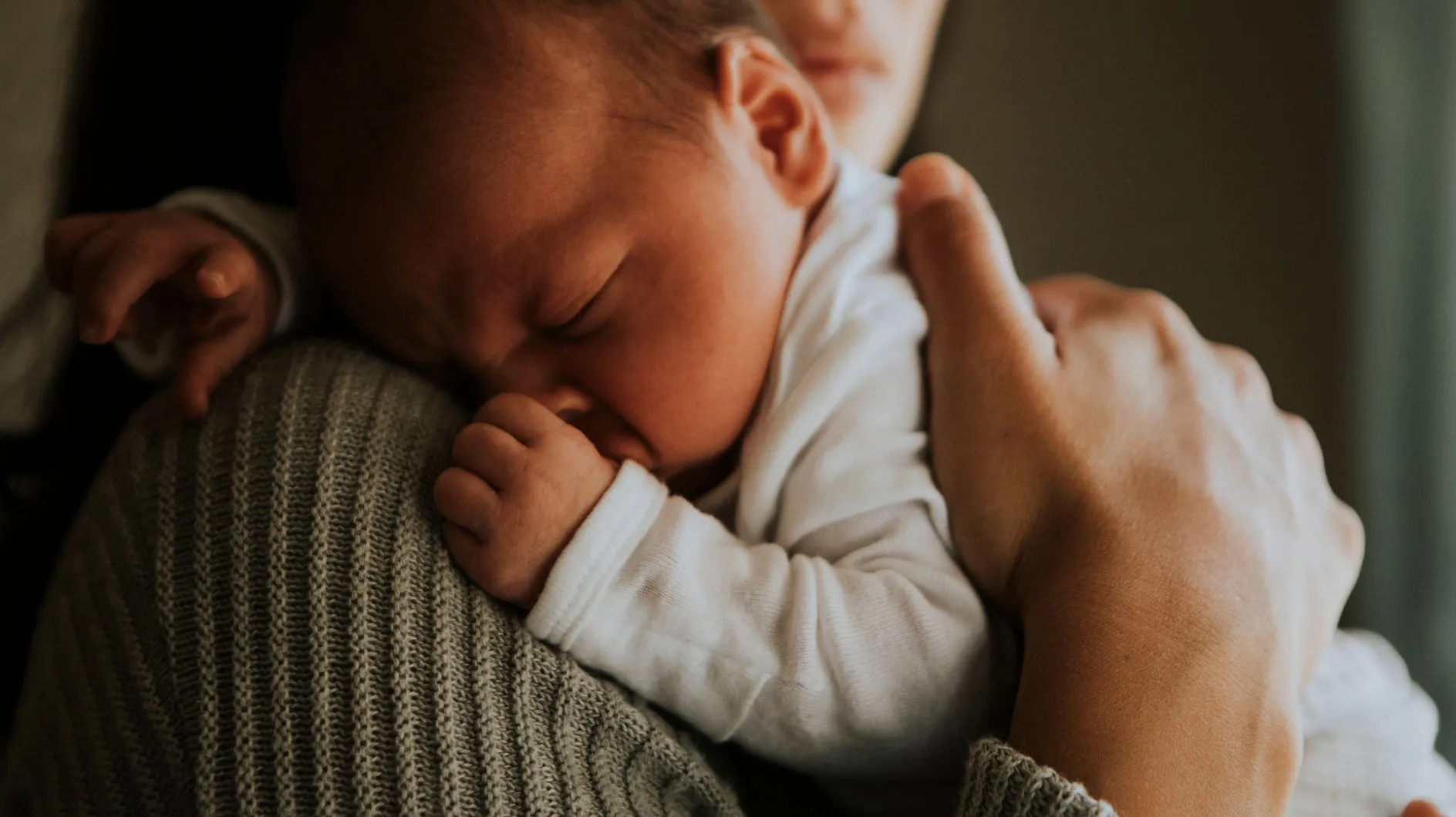 Tabagisme et allaitement : voici ce qui arrive aux bébés lorsque leur mère ne peut pas vivre sans cigarette