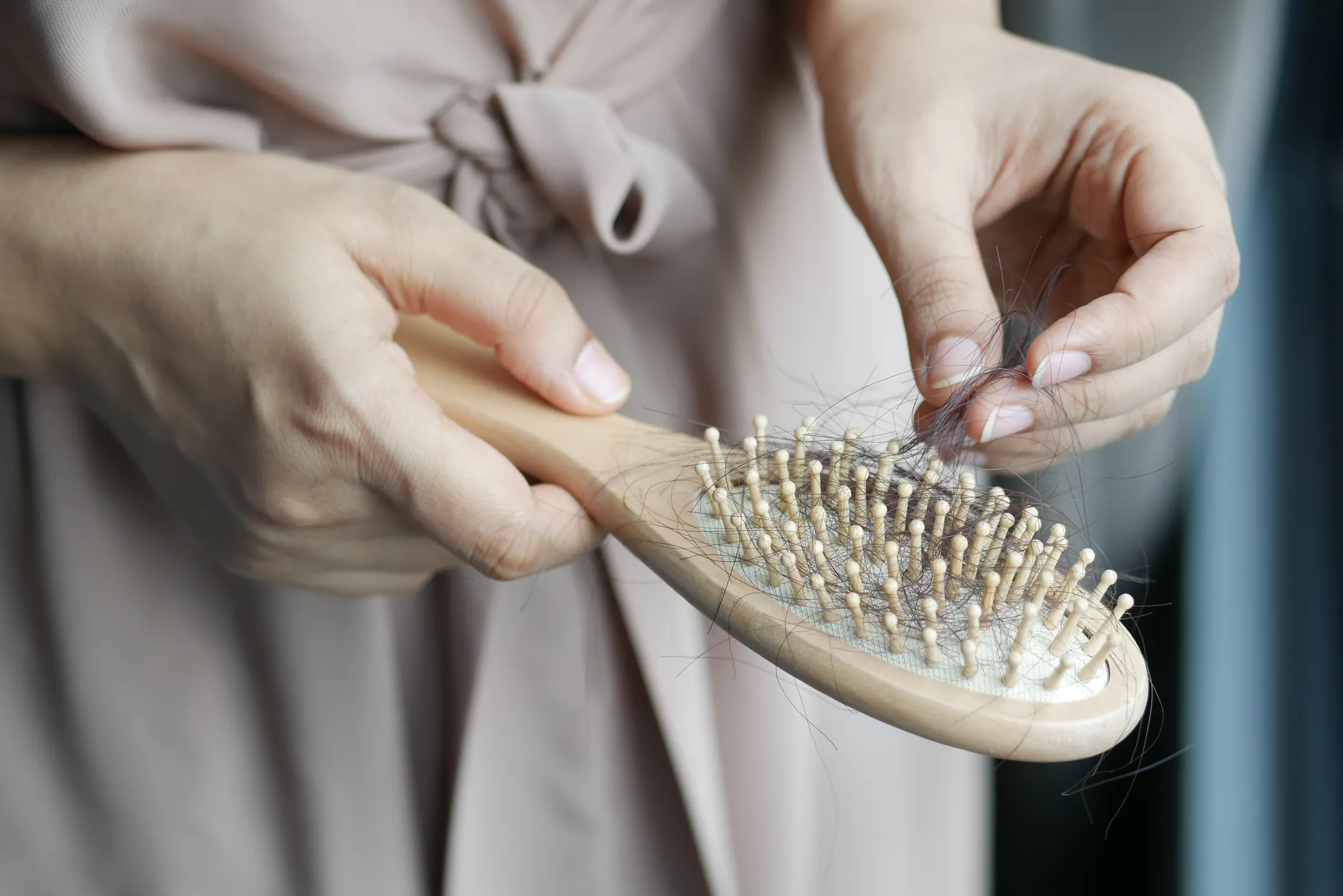 Shampooing contre la perte de cheveux dans le test: ce qui aide vraiment (nous l'avons essayé)