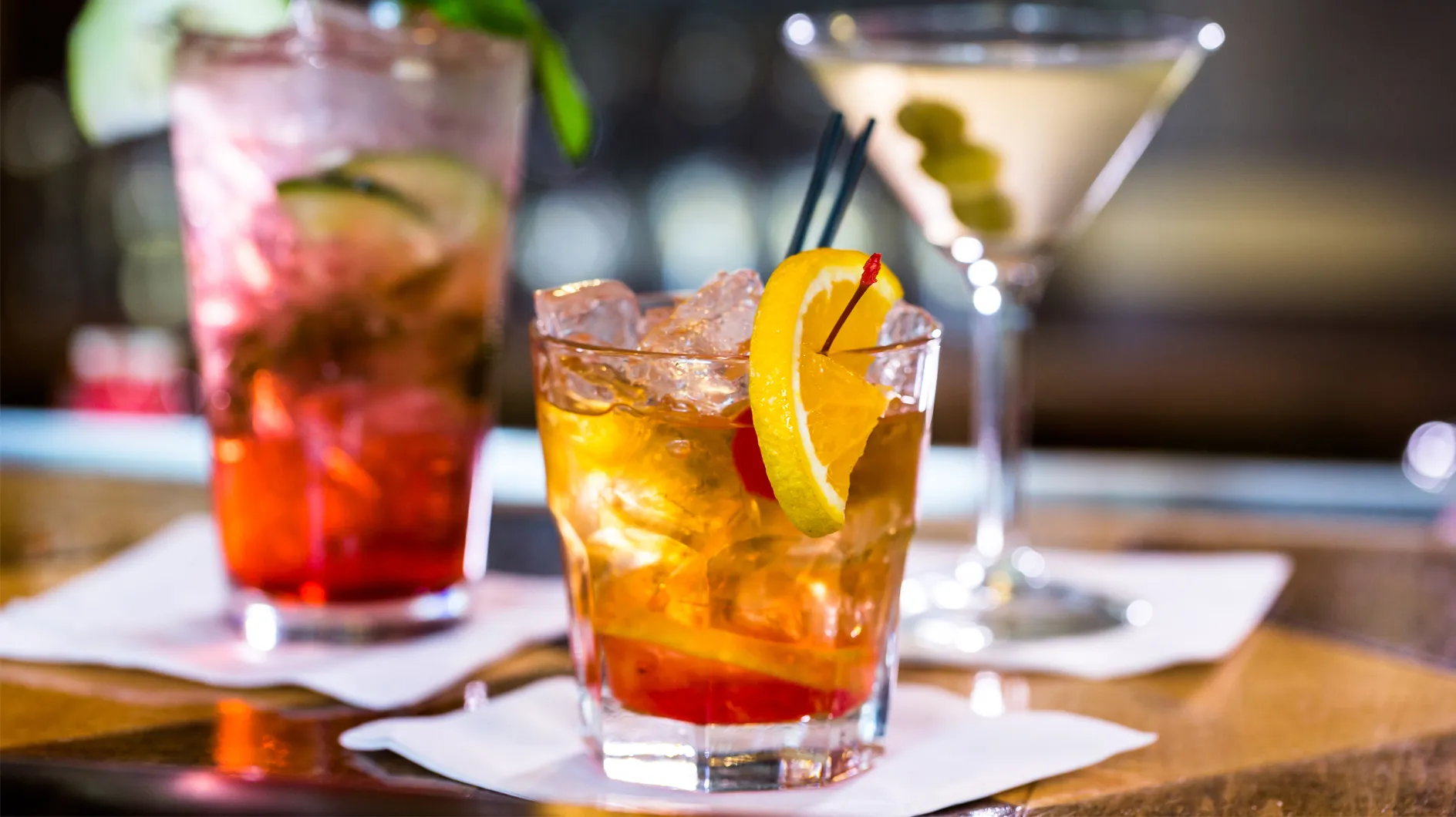 Cocktails bon marché avec seulement 3 ingrédients : ces 5 recettes sont ultra-rapides