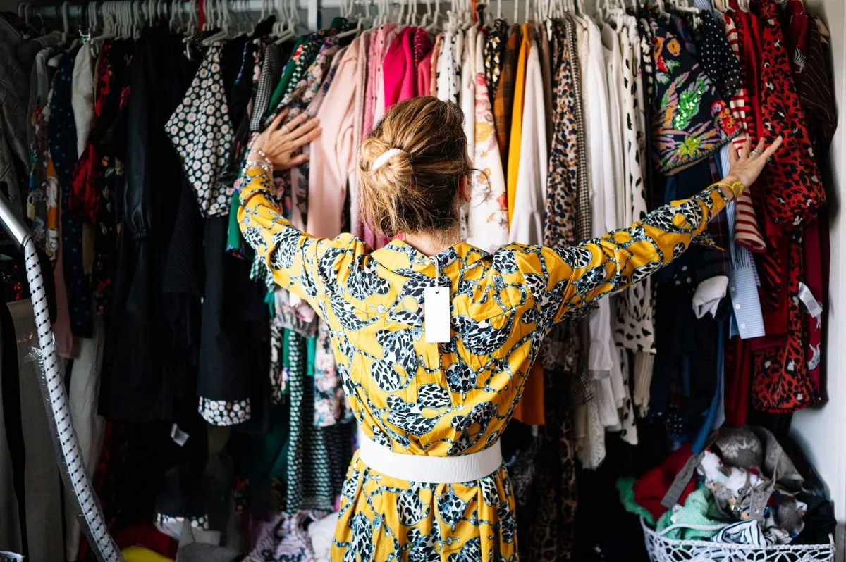 Organiser son dressing : 8 astuces ingénieuses pour plus d'espace