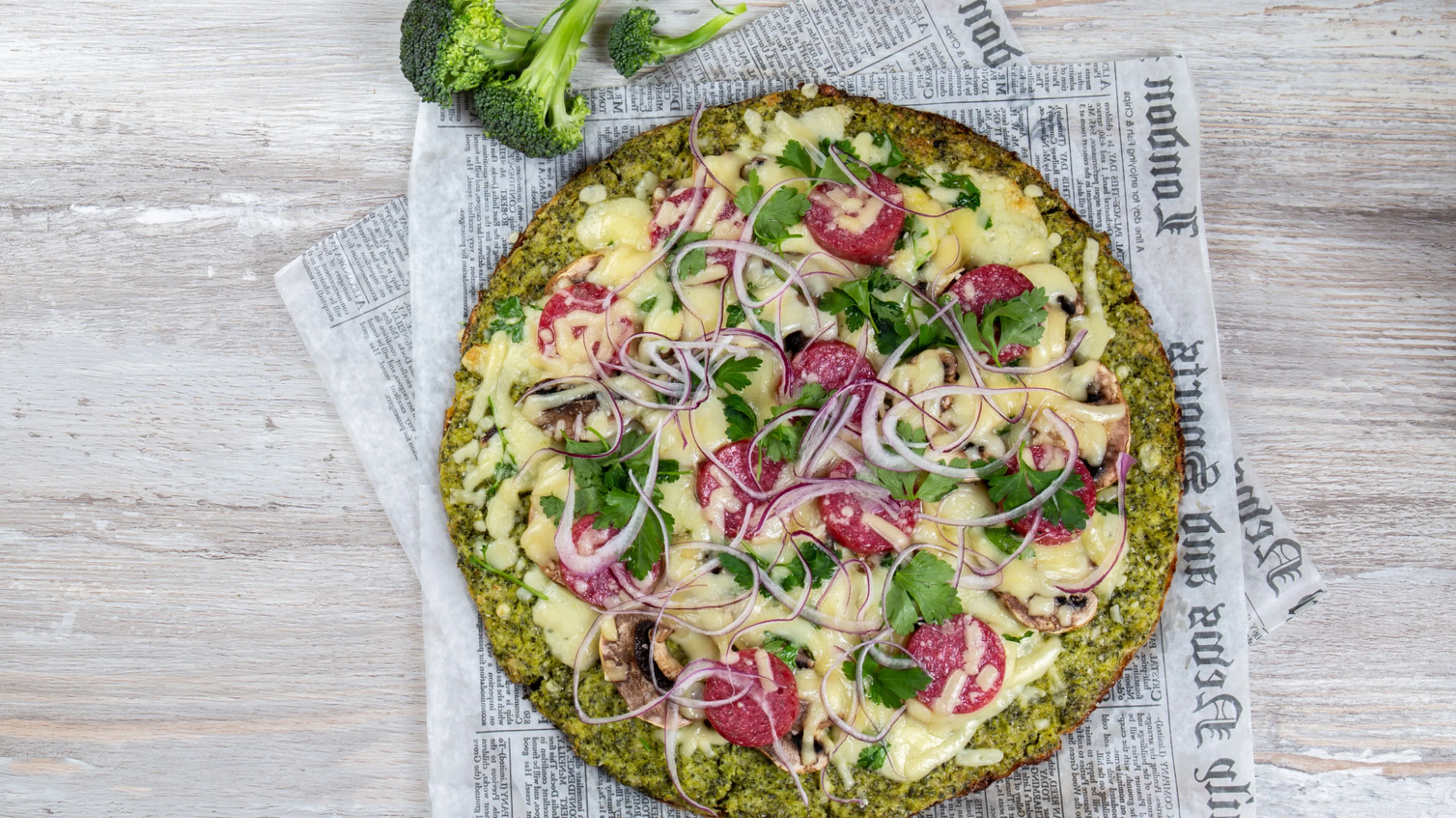 PROSITION SANS Remords: Ingénient Pizza à glucides avec plancher de brocoli