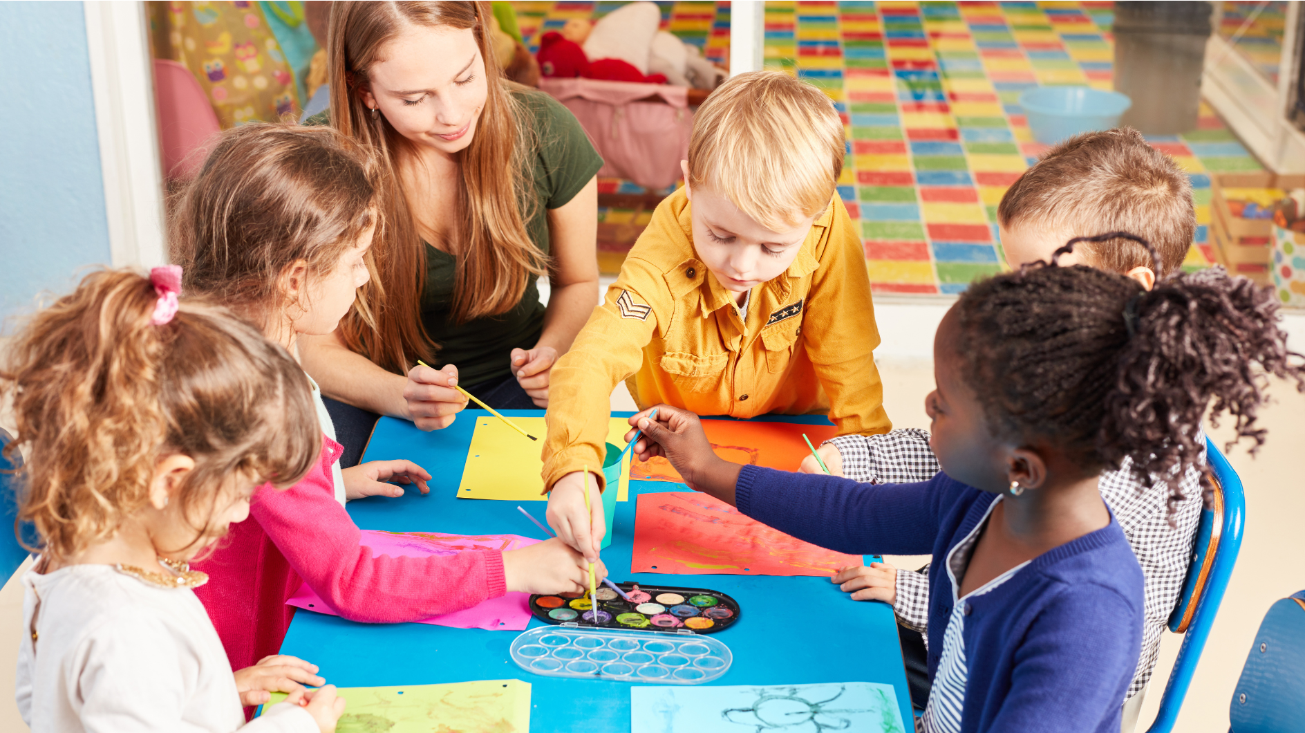 Important pour le développement de l’enfant : les enfants acquièrent ces compétences à la garderie