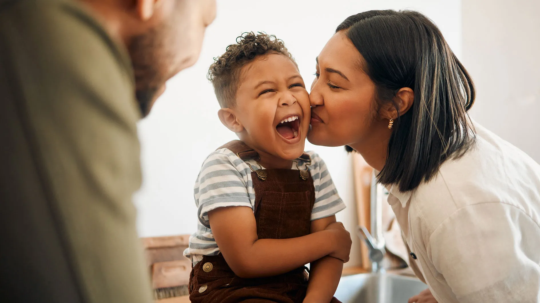 Les enfants qui réussissent l'élévation: 5 compétences comptent plus que l'intelligence