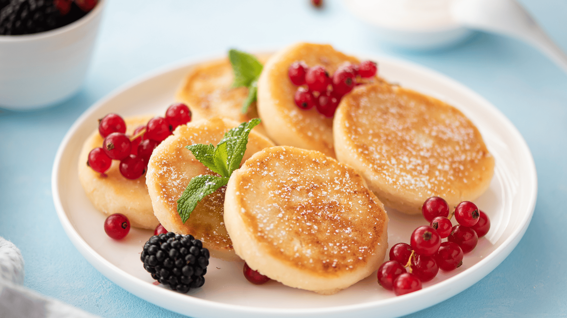 Pancakes de fromage cottage riche en protéines: moelleux, délicieux et avec beaucoup de protéines